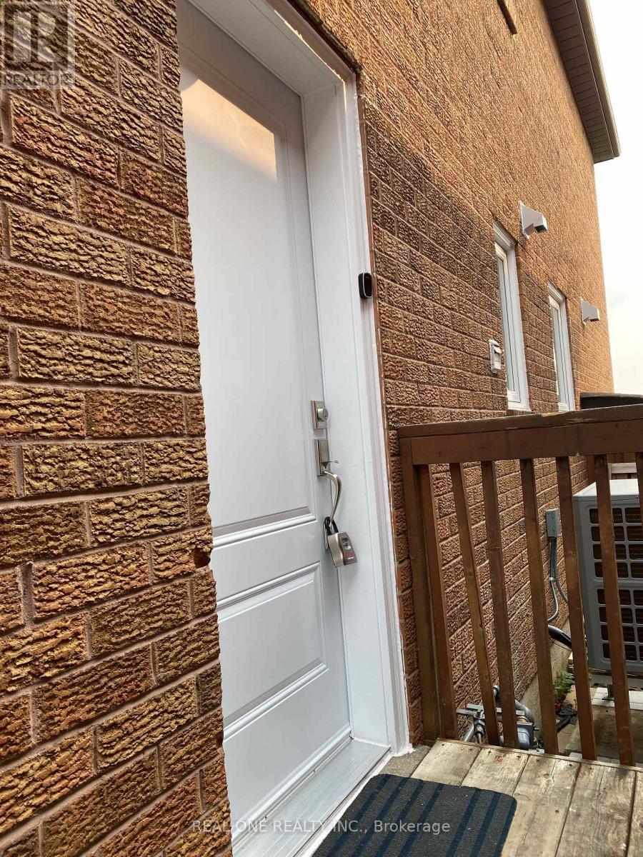 6150 Duford Drive, Mississauga, ON - Outdoor With Exterior