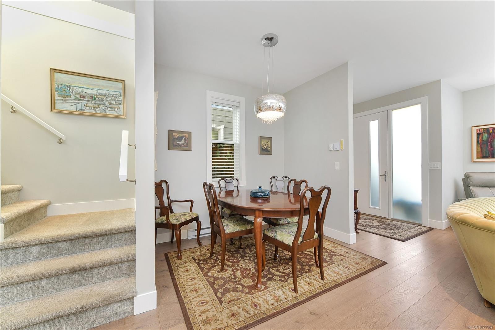 2447 Orchard Ave, Sidney, BC