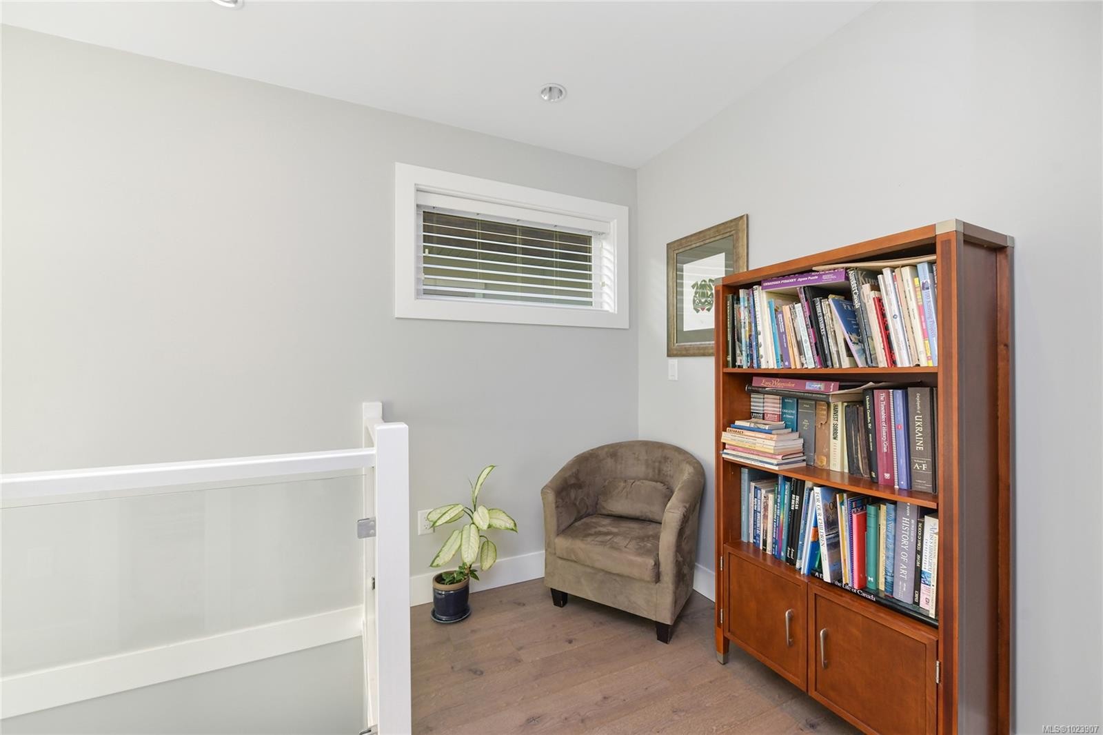 2447 Orchard Ave, Sidney, BC