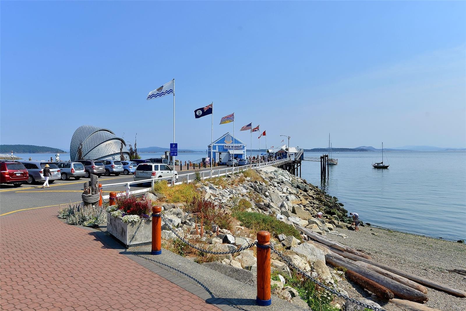 2447 Orchard Ave, Sidney, BC