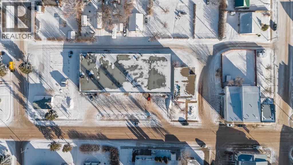 308 2 Avenue, Bassano, AB