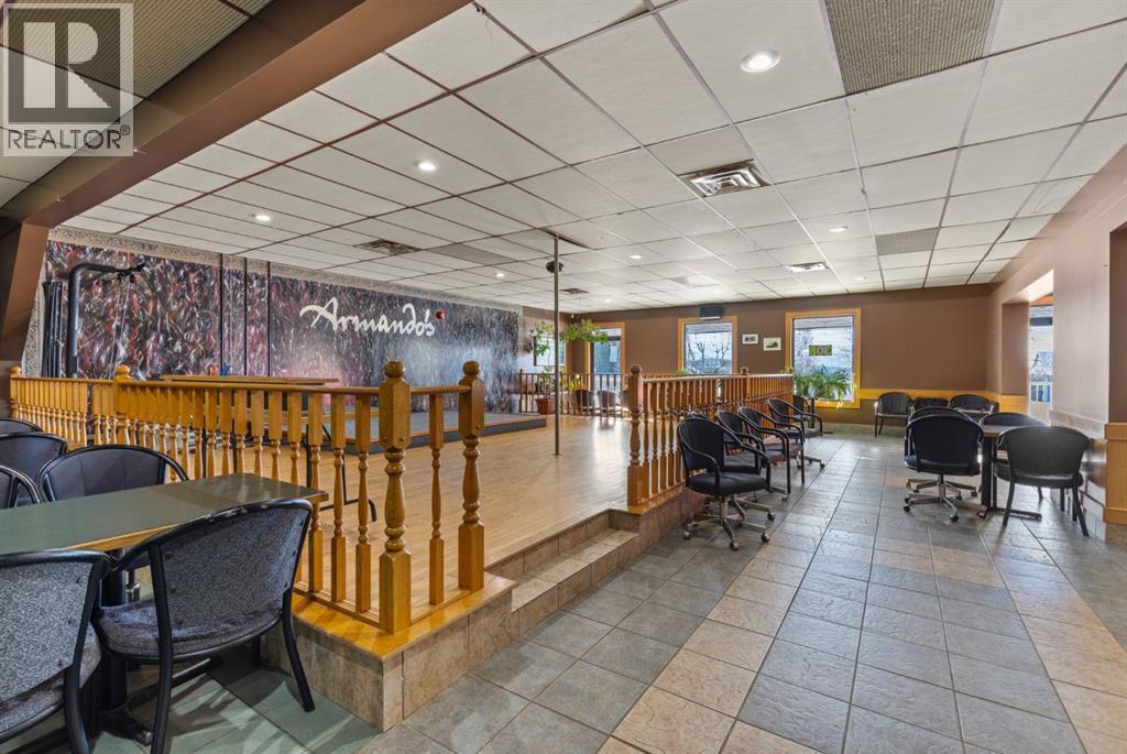 308 2 Avenue, Bassano, AB