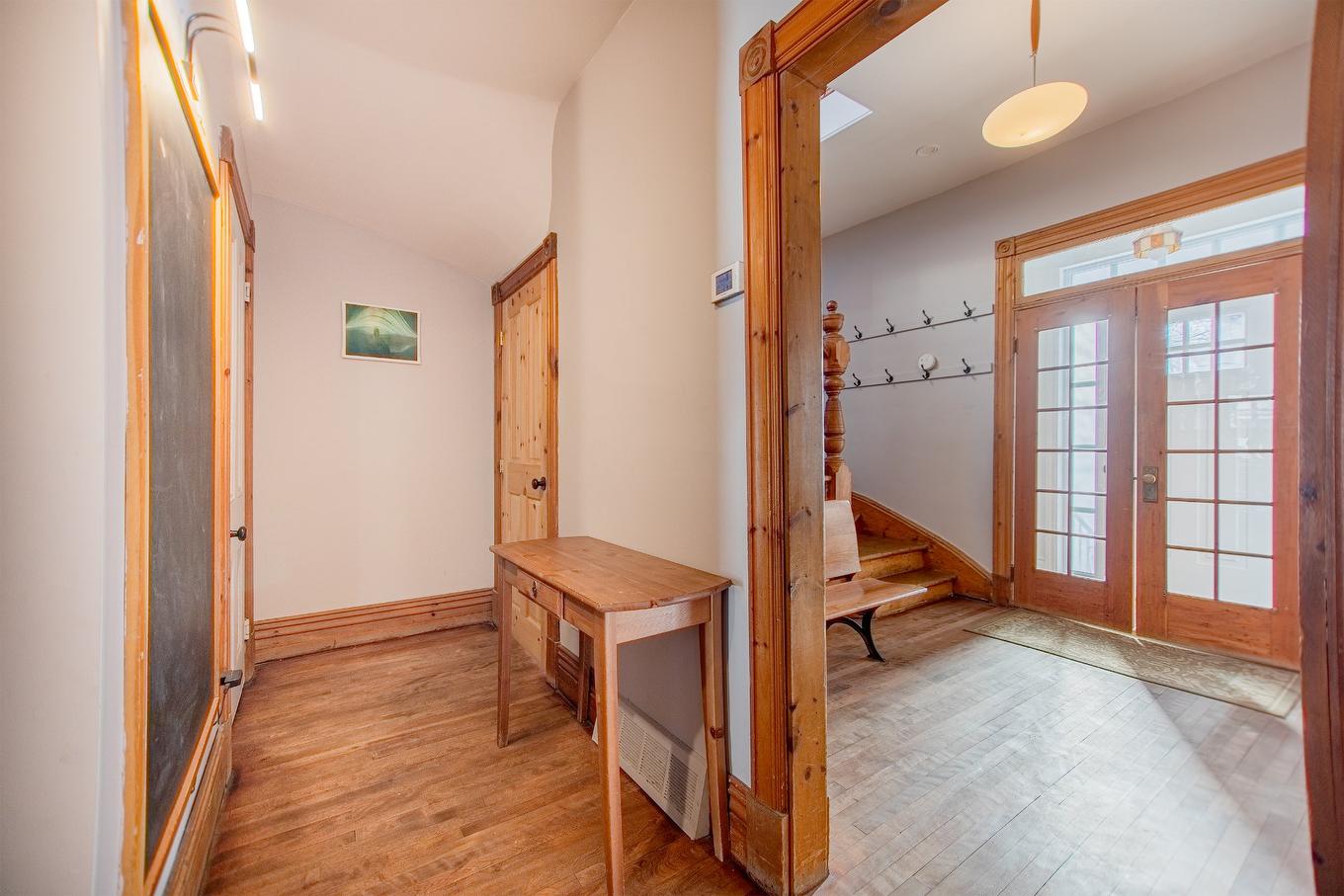 Corridor - 330 Av. Edison, Saint-Lambert, QC - Indoor Photo Showing Other Room