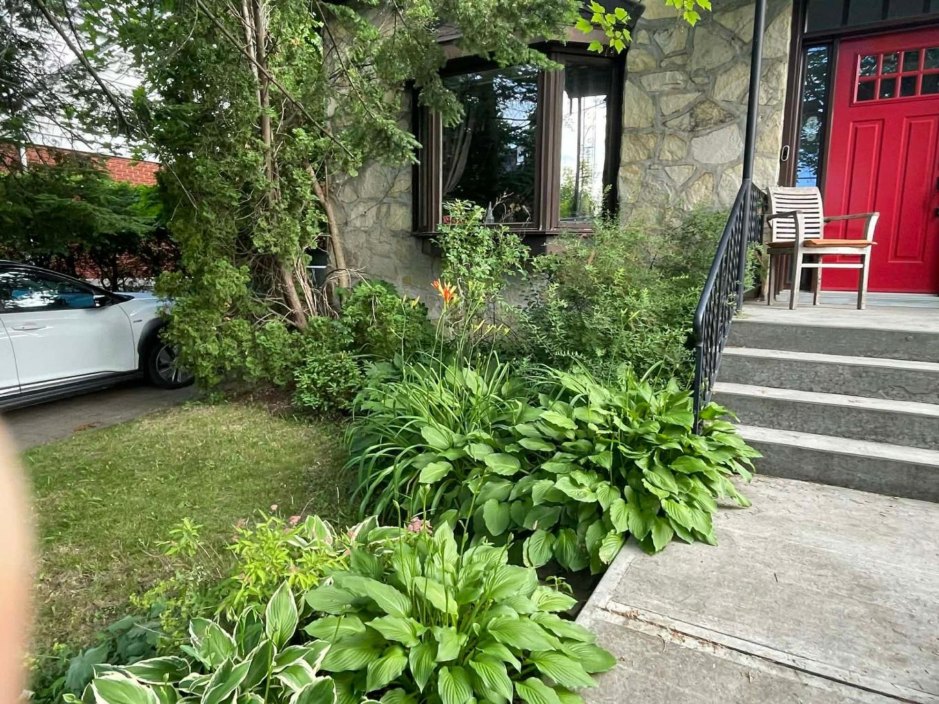 Façade - 330 Av. Edison, Saint-Lambert, QC - Outdoor