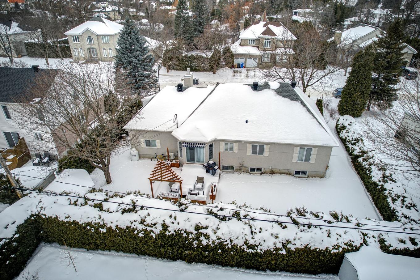 Face arrière - 484 Rue De La Pommeraie, Rosemère, QC - Outdoor