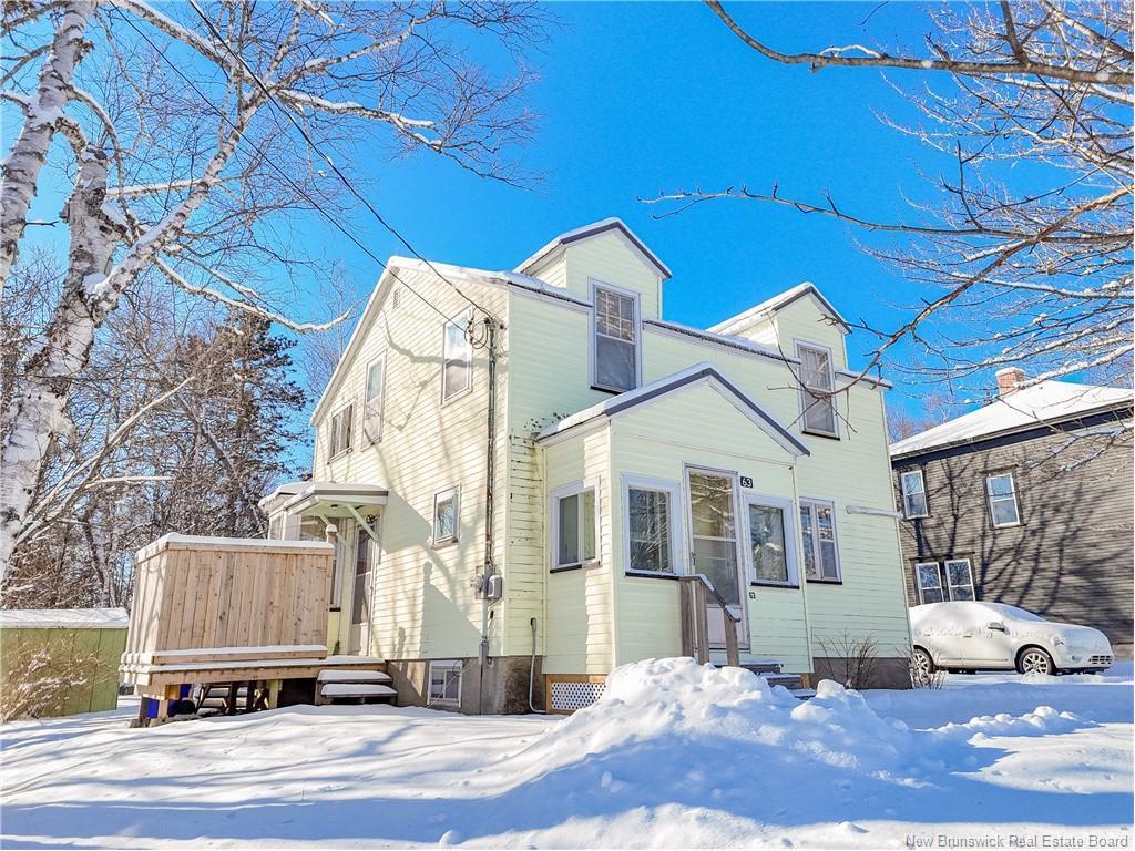 63 Lake Ave, Mcadam, NB