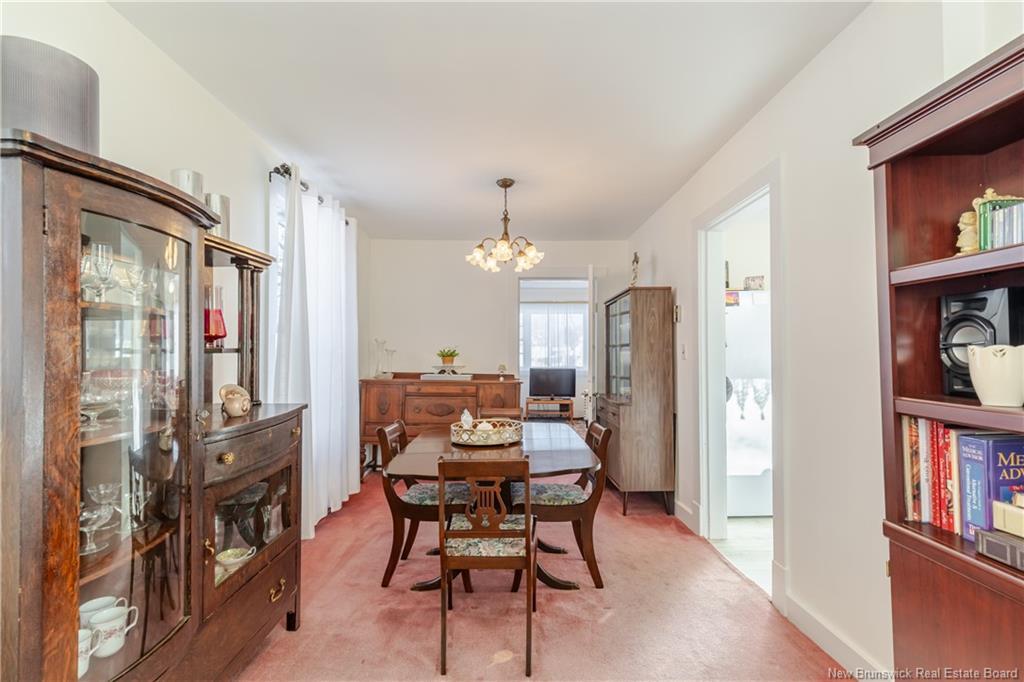 63 Lake Ave, Mcadam, NB