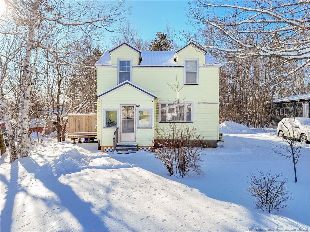63 Lake Ave, Mcadam, NB