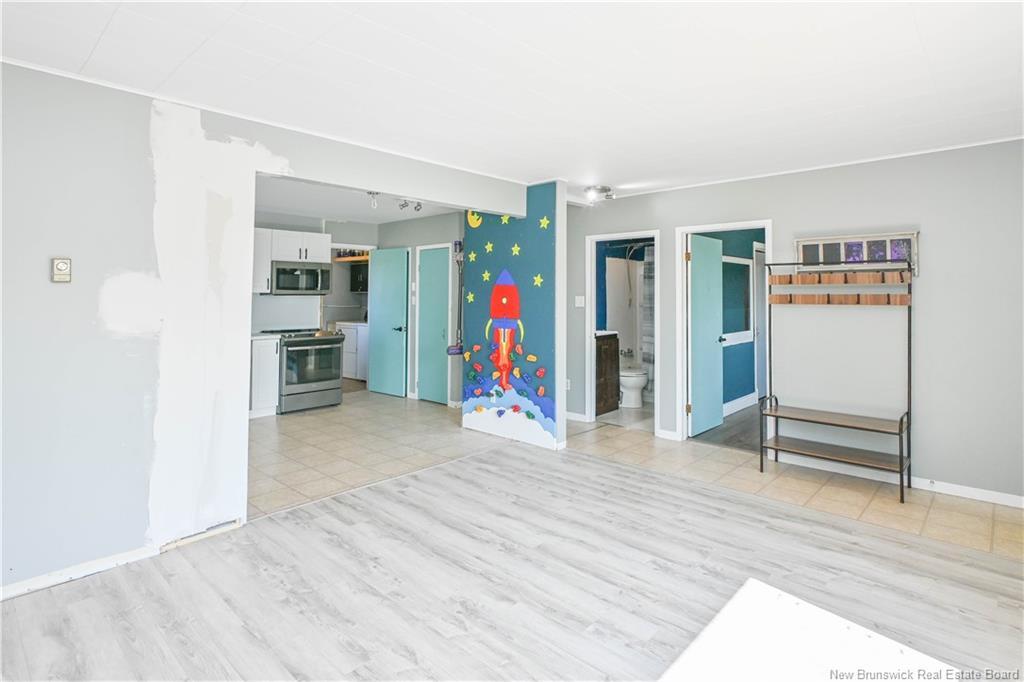 1651 Chatillon St, Maisonnette, NB