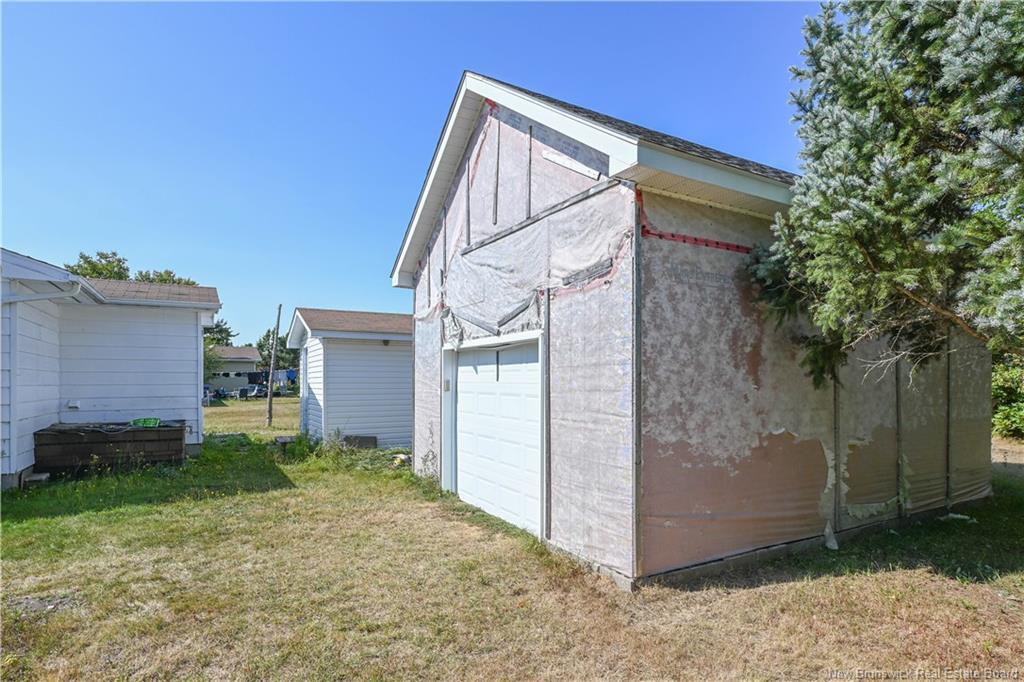 1651 Chatillon St, Maisonnette, NB