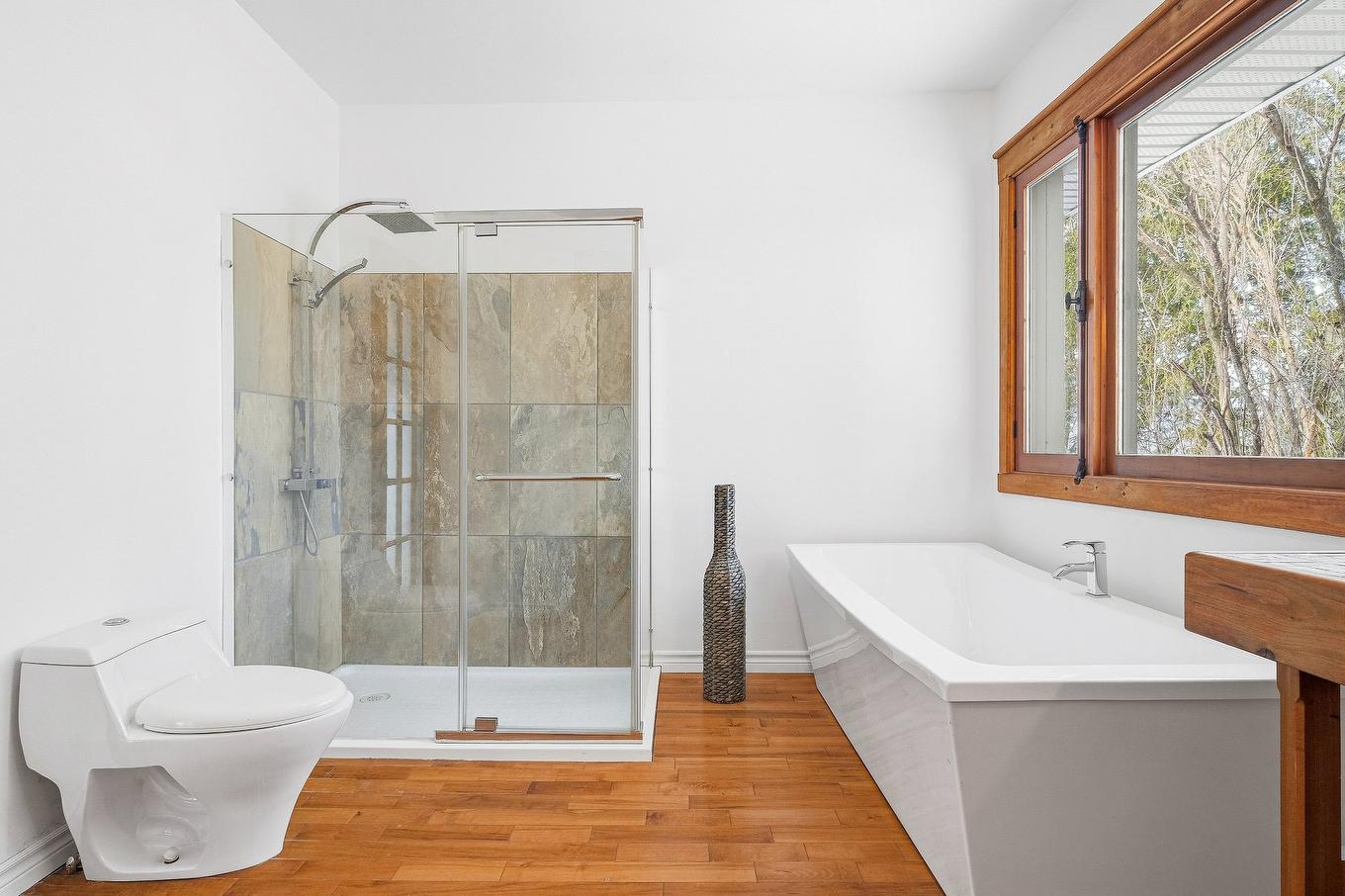 Salle de bains - 309 Ch. Du Richelieu, Saint-Basile-Le-Grand, QC - Indoor Photo Showing Bathroom