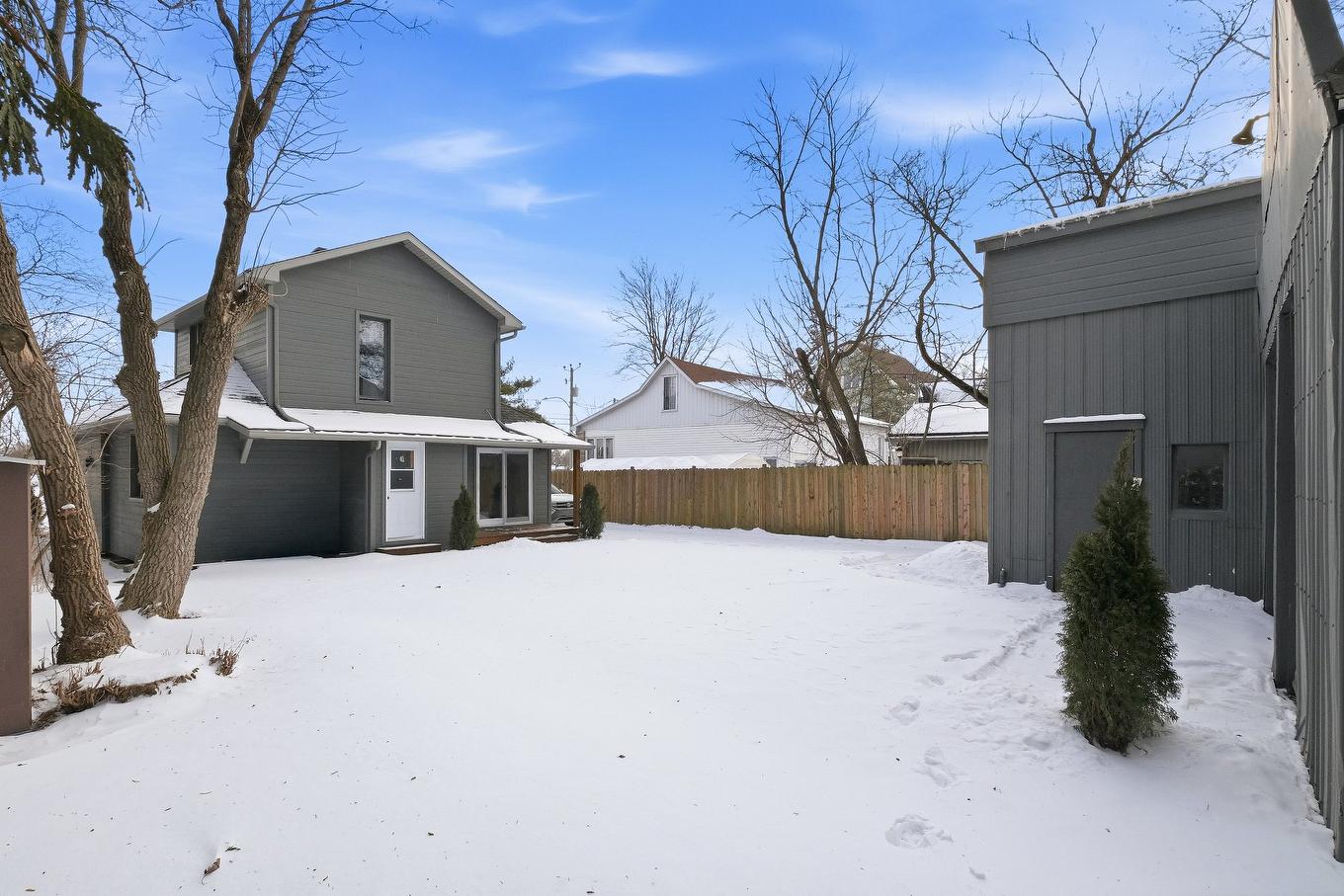 Cour - 309 Ch. Du Richelieu, Saint-Basile-Le-Grand, QC - Outdoor