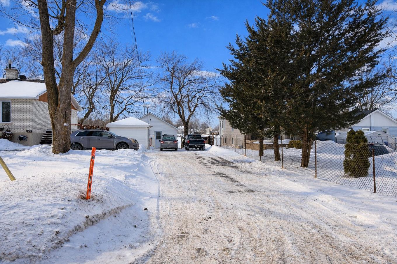 Stationnement - 365 Ch. Des Patriotes, Saint-Mathias-Sur-Richelieu, QC - Outdoor