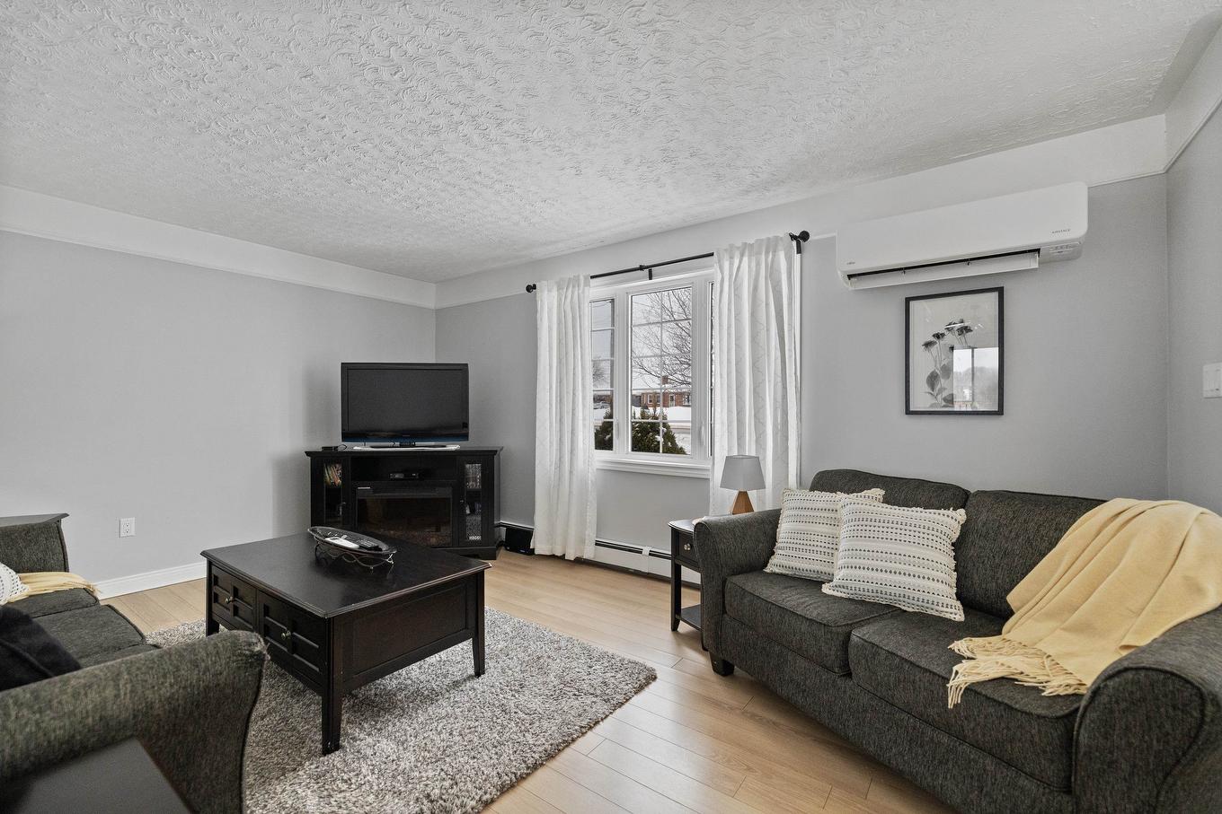 67 Route 225, Warren Grove, PE