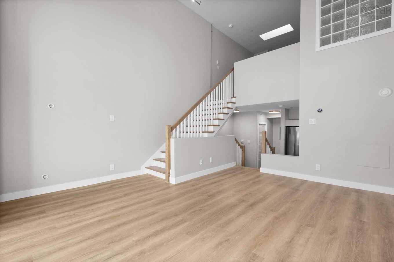 320 2116 Gottingen Street, Halifax Peninsula, NS