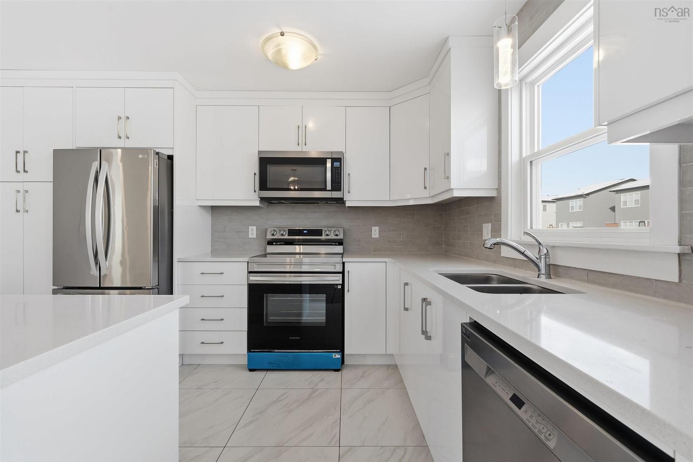 31 Travertine Court, Halifax, NS