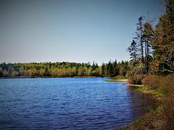 2 Laconia Road Lunenburg, NS B4V 5V9