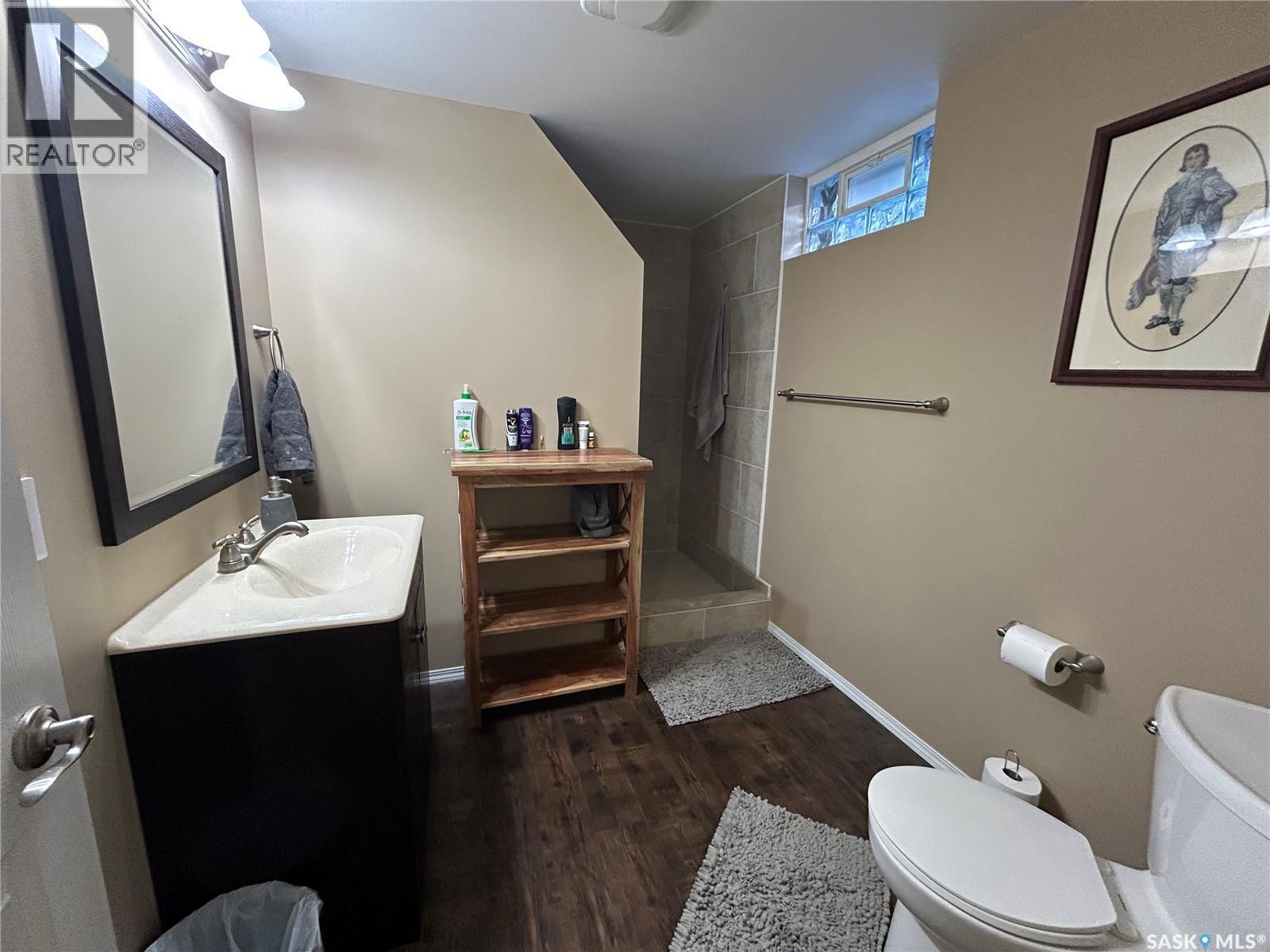 1620 Dieppe Crescent, Estevan, SK - Indoor Photo Showing Bathroom