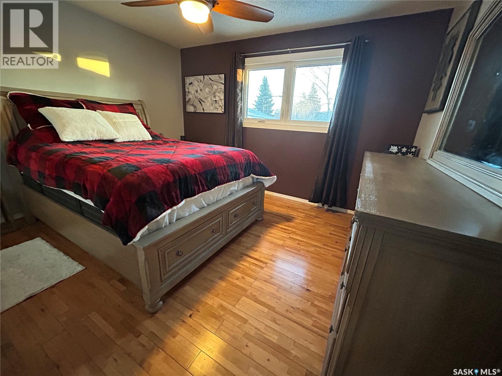 1620 Dieppe Crescent, Estevan, SK - Indoor Photo Showing Bedroom