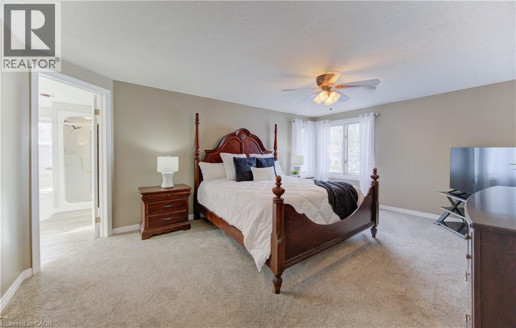 Primary bedroom - 593 Guildwood Place, Waterloo, ON - Indoor Photo Showing Bedroom