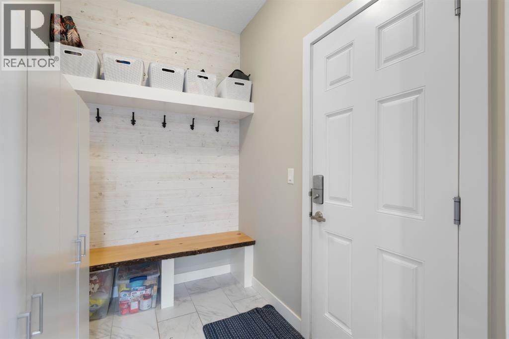 86 Bayview Circle Sw, Airdrie, AB - Indoor Photo Showing Other Room