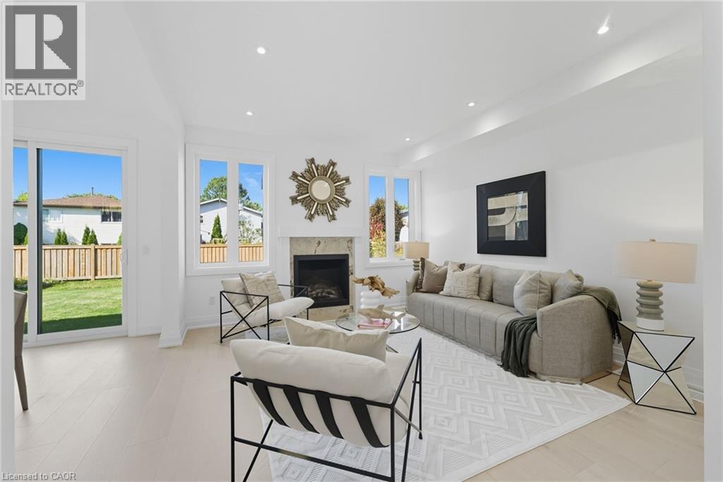 161 Pike Creek Drive, Cayuga, ON - Indoor Photo Showing Living Room With Fireplace