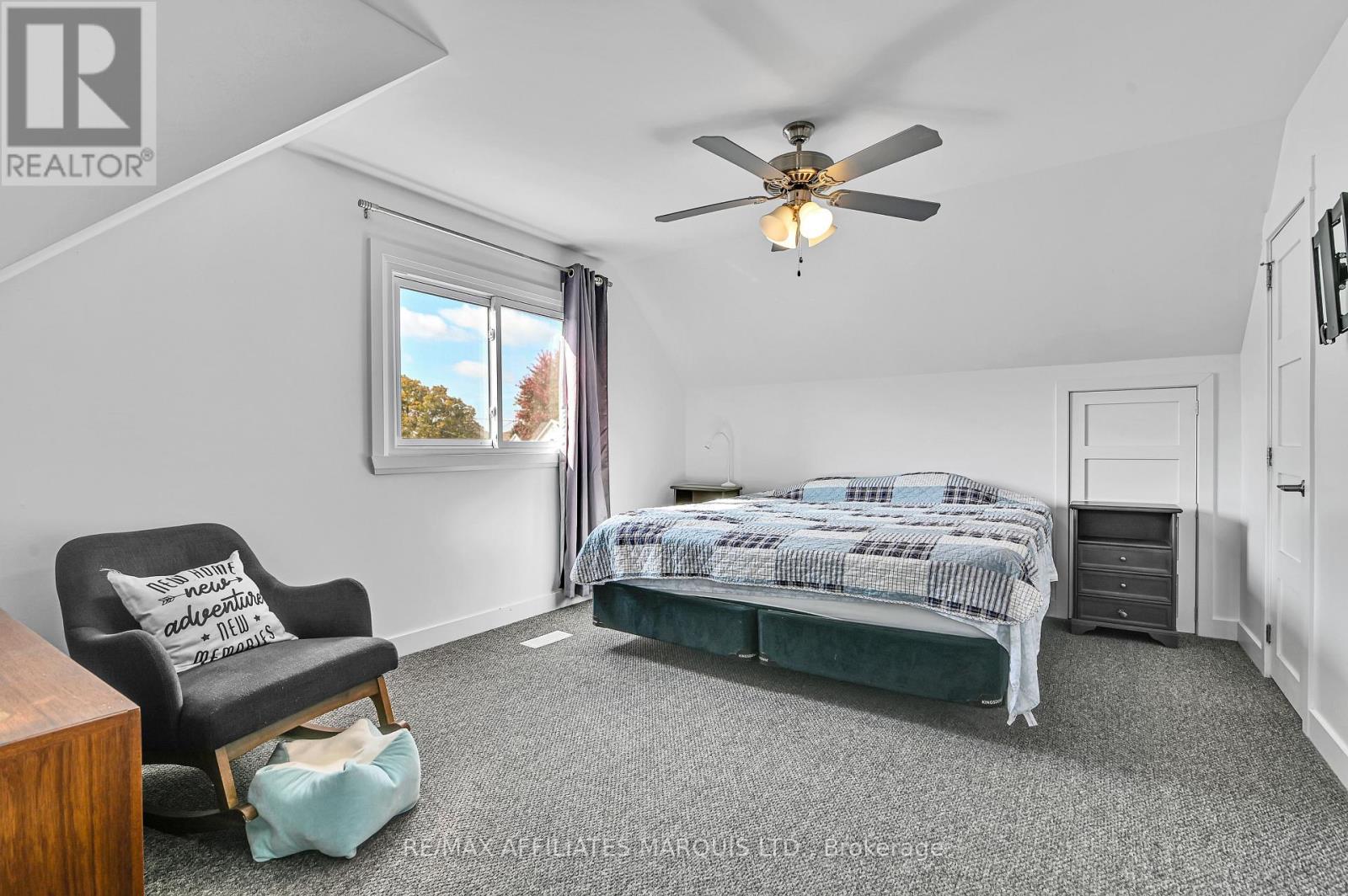 1006 Second Street E, Cornwall, ON - Indoor Photo Showing Bedroom