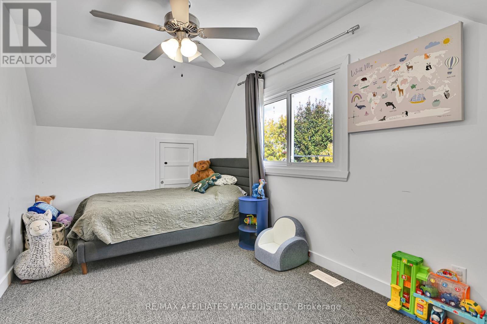 1006 Second Street E, Cornwall, ON - Indoor Photo Showing Bedroom