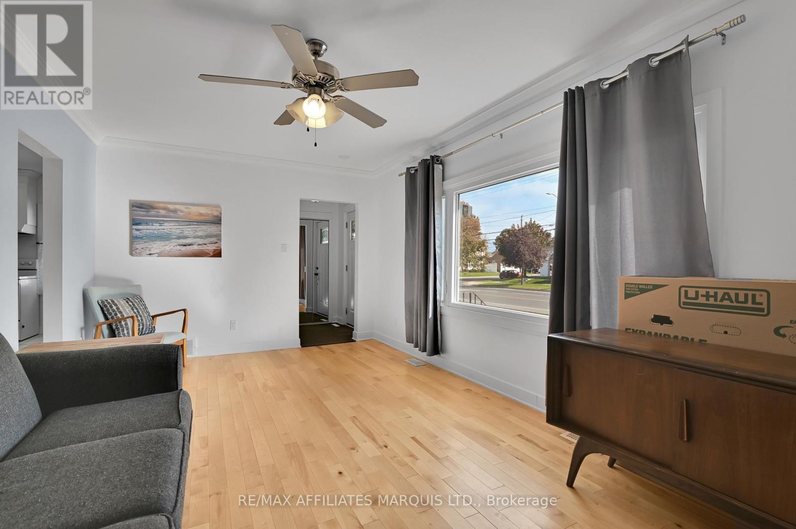 1006 Second Street E, Cornwall, ON - Indoor