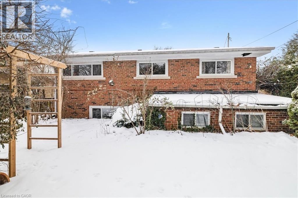 359 Pepper Drive, Burlington, ON - Outdoor