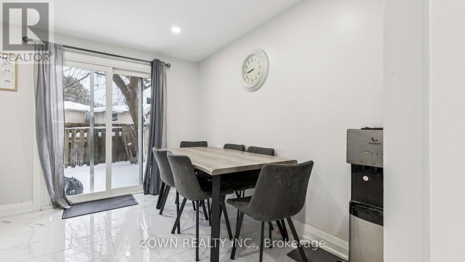 508 Parkview Crescent, Cambridge, ON - Indoor Photo Showing Dining Room