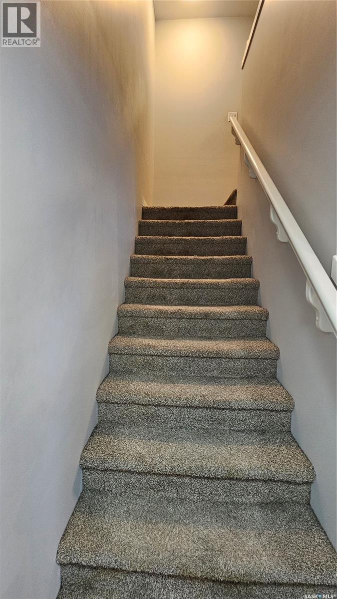 719 Pringle Crescent, Saskatoon, SK - Indoor Photo Showing Other Room