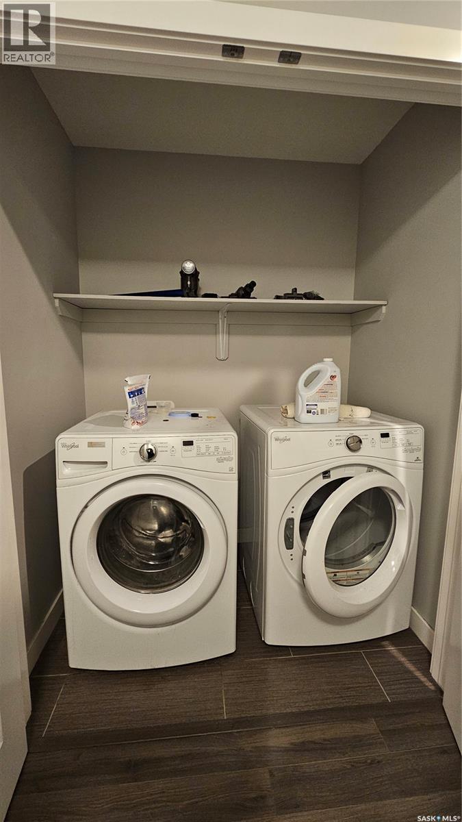 719 Pringle Crescent, Saskatoon, SK - Indoor Photo Showing Laundry Room