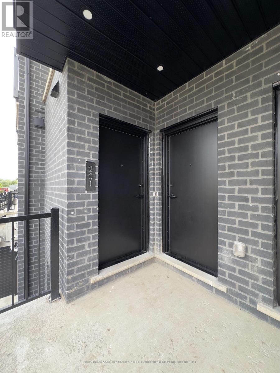 201 - 3900 Savoy Street, London South (South V), ON - Outdoor With Exterior