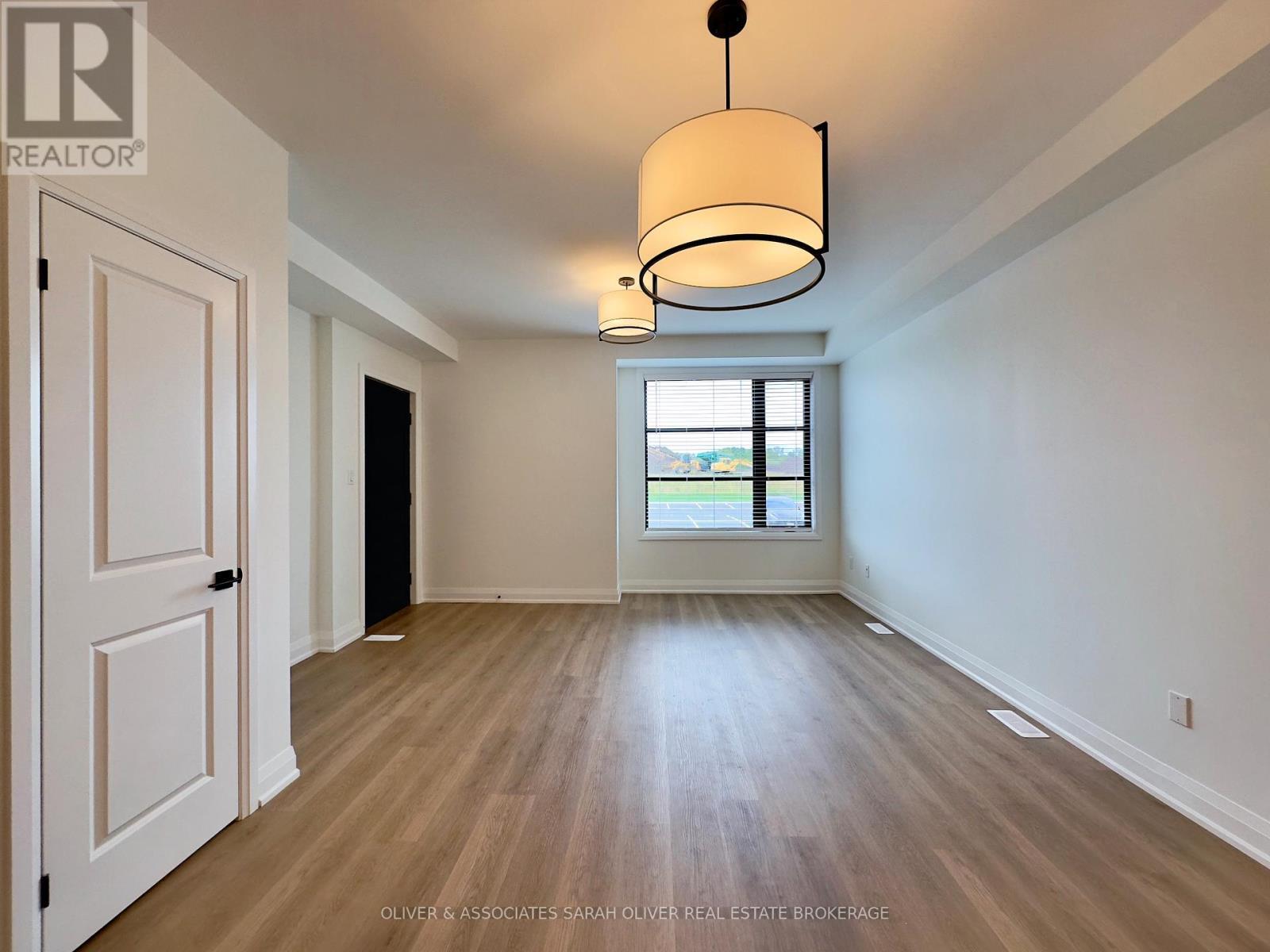 201 - 3900 Savoy Street, London South (South V), ON - Indoor Photo Showing Other Room