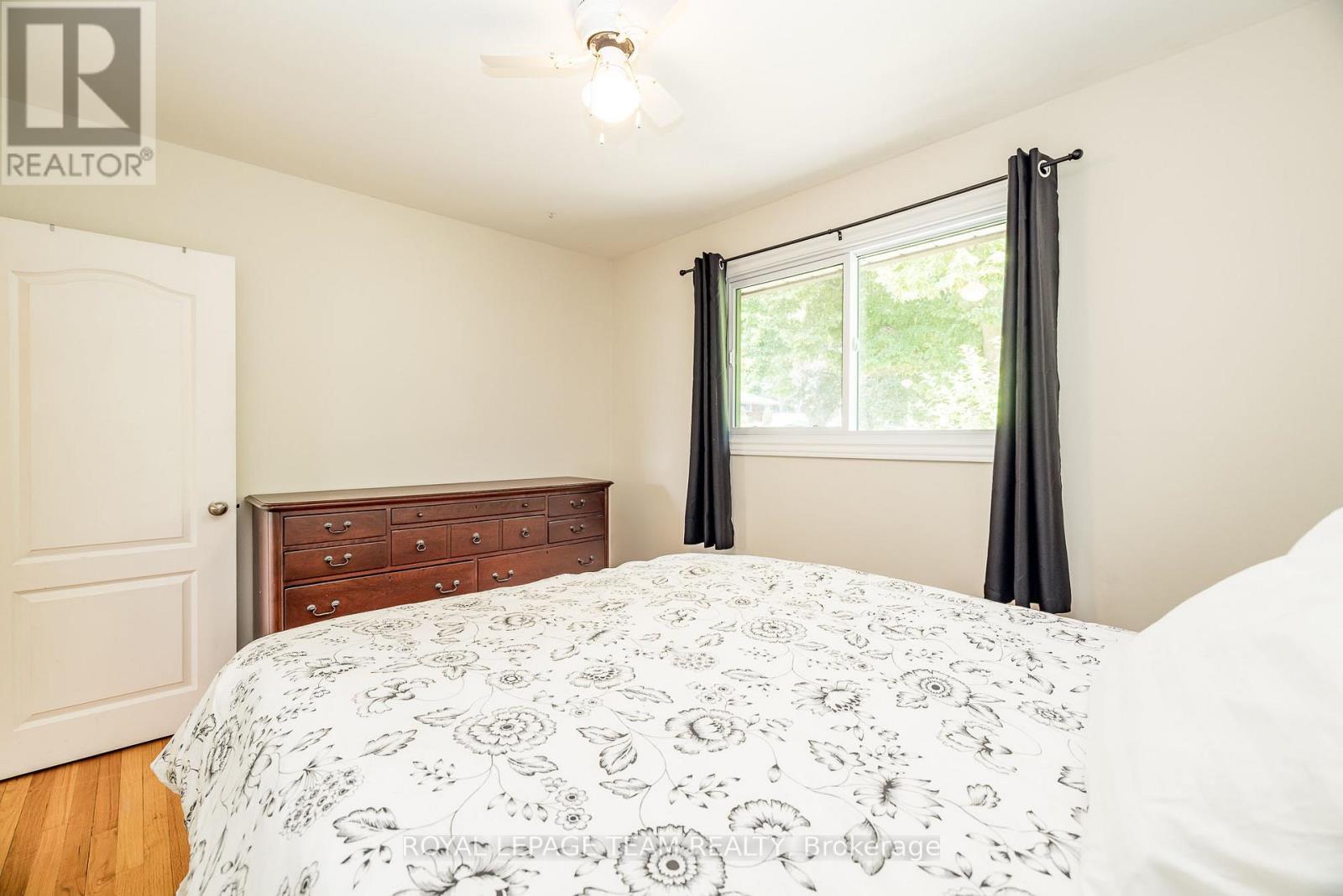 2740 Moncton Road, Ottawa, ON - Indoor Photo Showing Bedroom