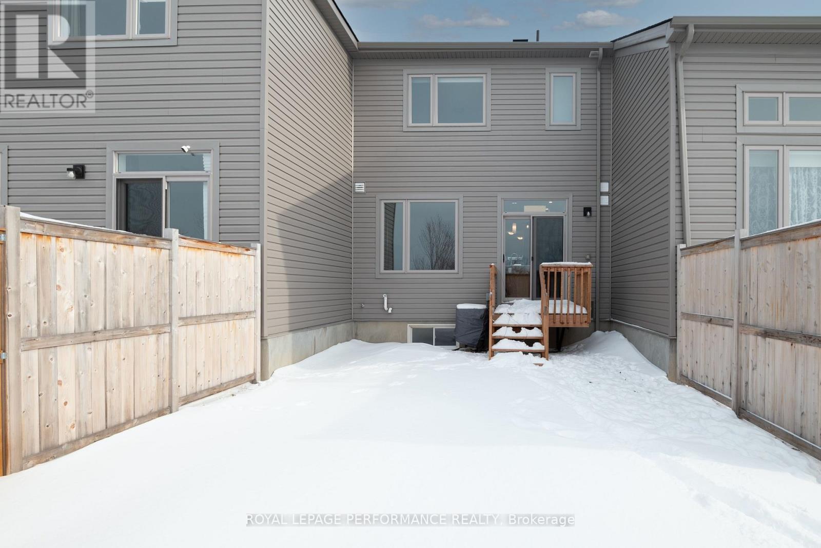 714 Petanque Crescent, Ottawa, ON - Outdoor With Exterior