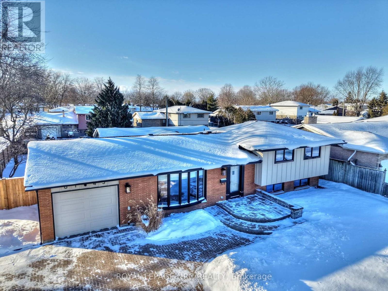 8143 Sarah Street, Niagara Falls (Chippawa), ON - Outdoor