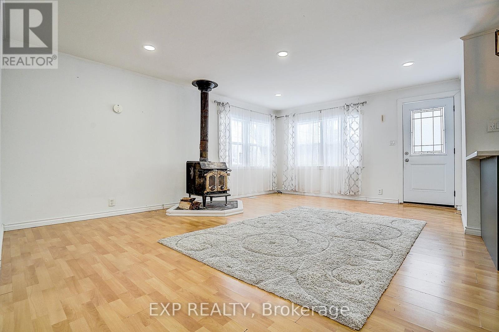 31 Ridge Avenue, Ramara, ON - Indoor