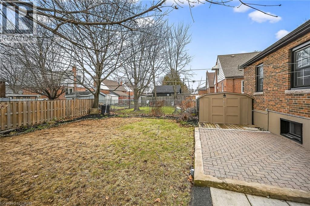 174 East 34Th Street, Hamilton, ON - Outdoor