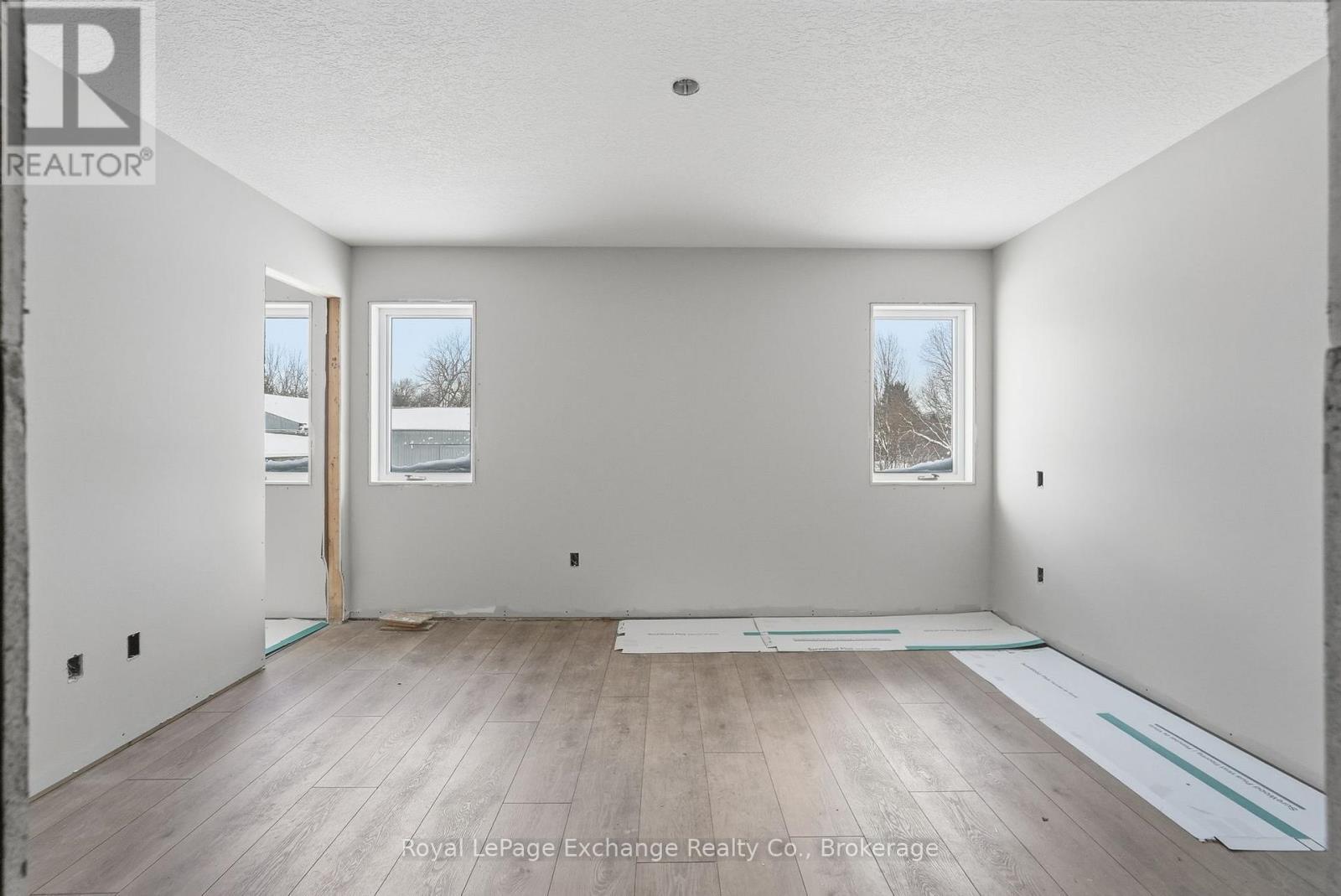 Unit 3 - 227 Bruce Street S, West Grey, ON - Indoor Photo Showing Other Room