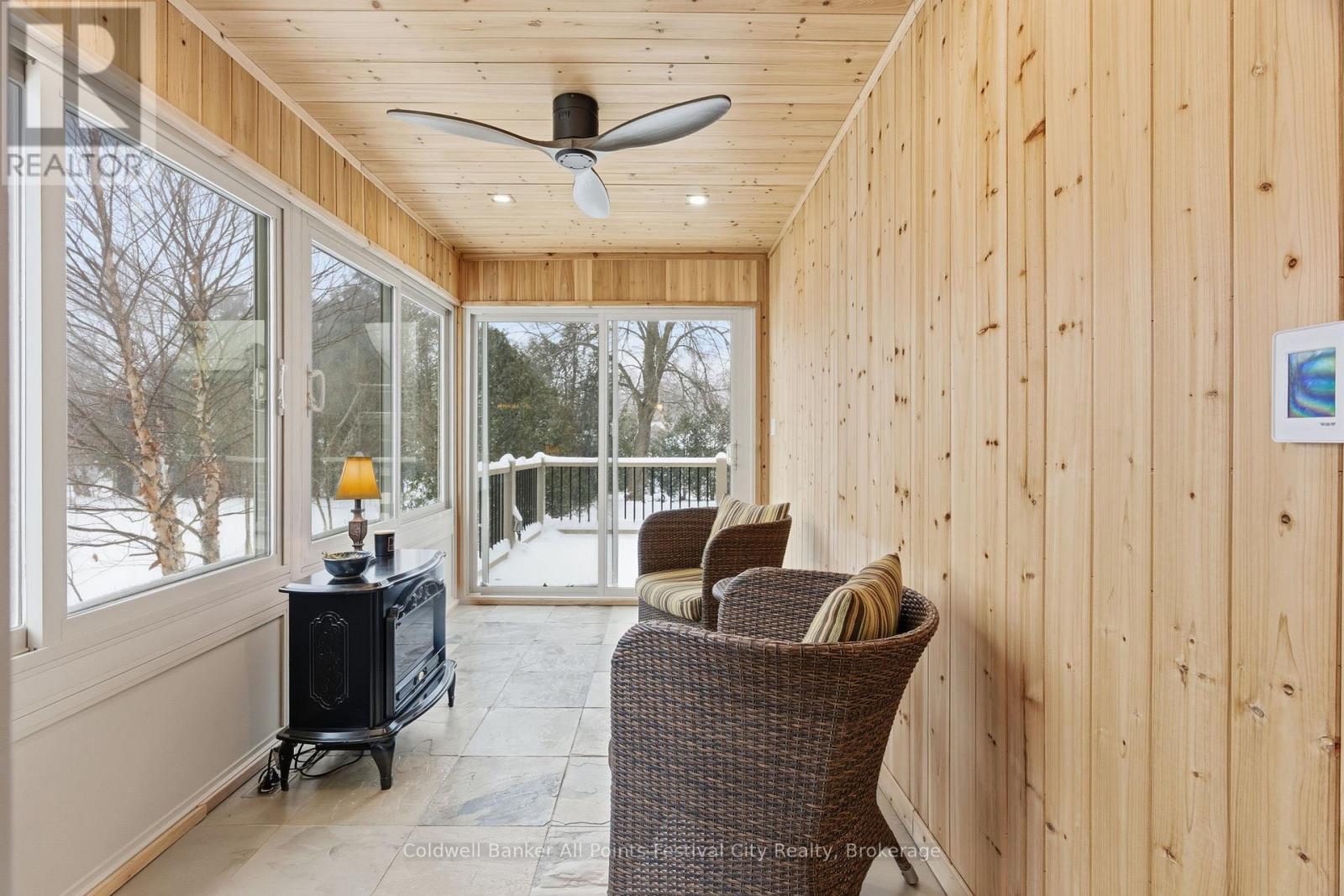 35 Jane Street, Bluewater (Bayfield), ON - Indoor