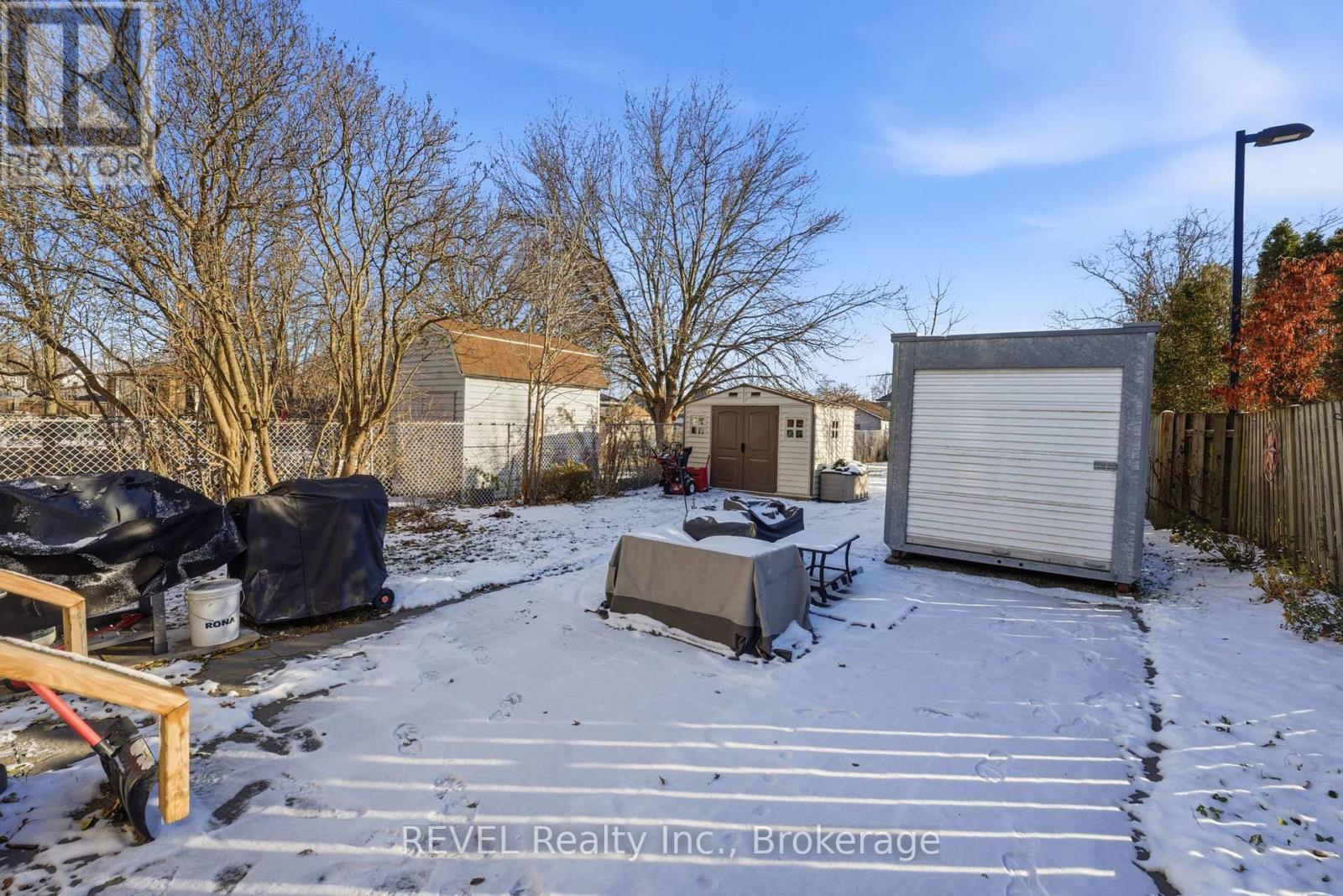 348 Hellems Avenue, Welland (Welland Downtown), ON - Outdoor