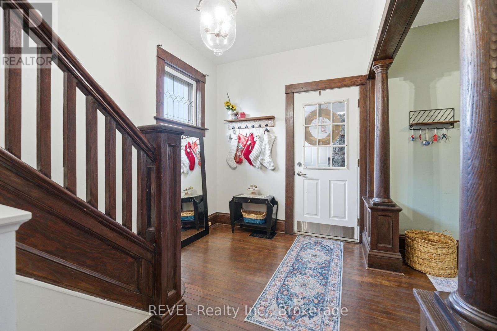 348 Hellems Avenue, Welland (Welland Downtown), ON - Indoor Photo Showing Other Room