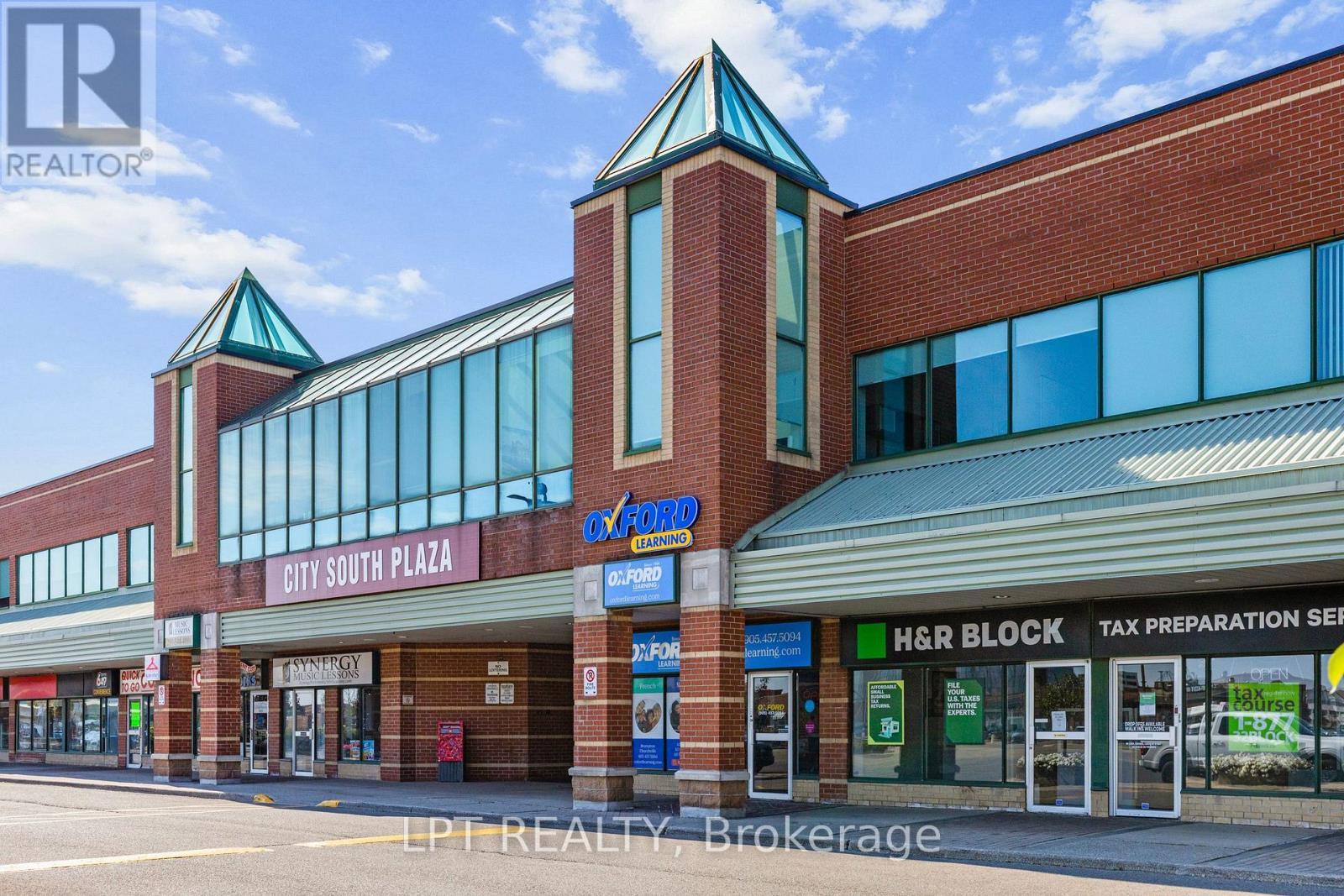 304 - 7700 Hurontario Street, Brampton, ON
