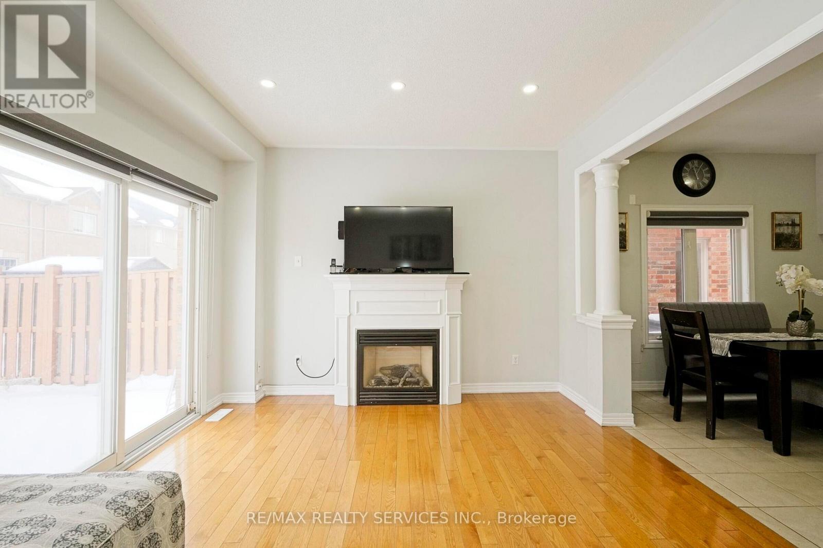 49 Crystalview Crescent, Brampton, ON - Indoor Photo Showing Other Room With Fireplace