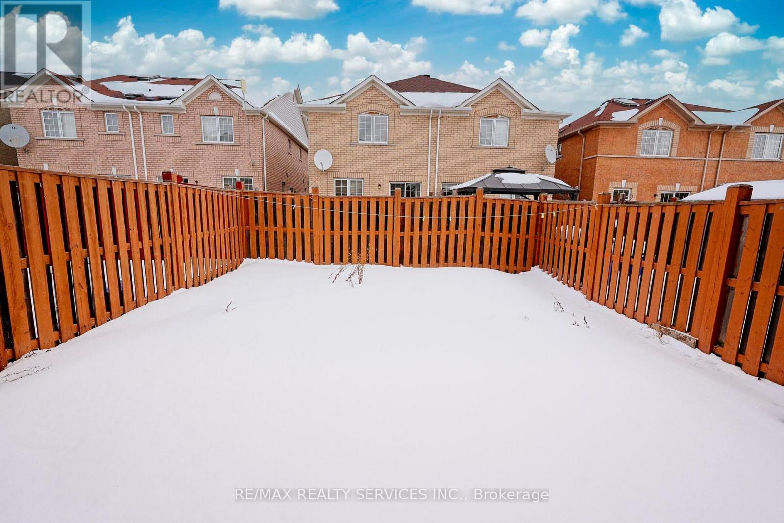 49 Crystalview Crescent, Brampton, ON - Outdoor