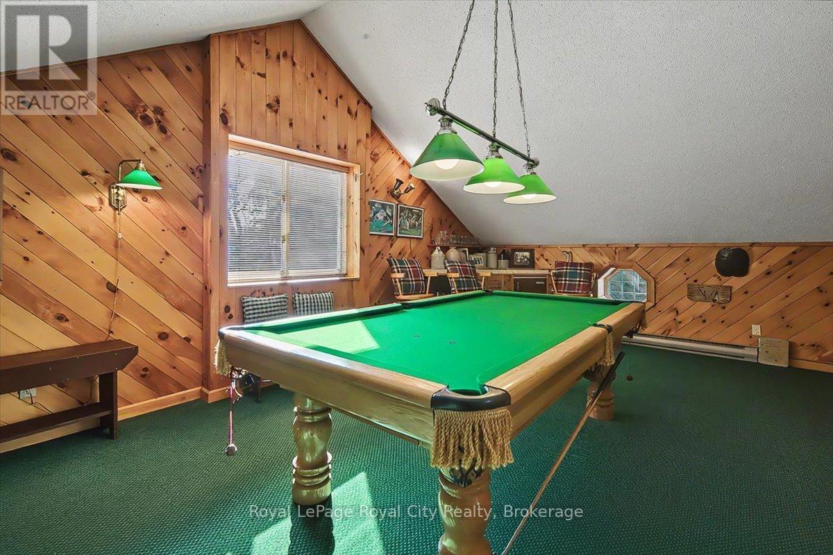 687 New Dundee Road, Kitchener, ON - Indoor Photo Showing Other Room