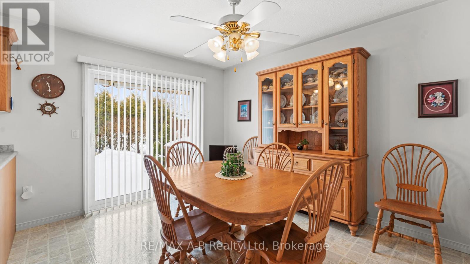 5 - 30 Ann Street, St. Marys, ON - Indoor Photo Showing Dining Room