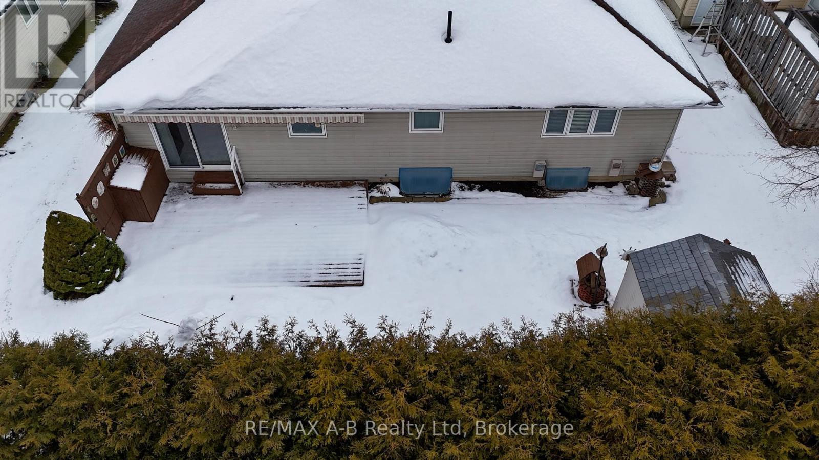 5 - 30 Ann Street, St. Marys, ON - Outdoor